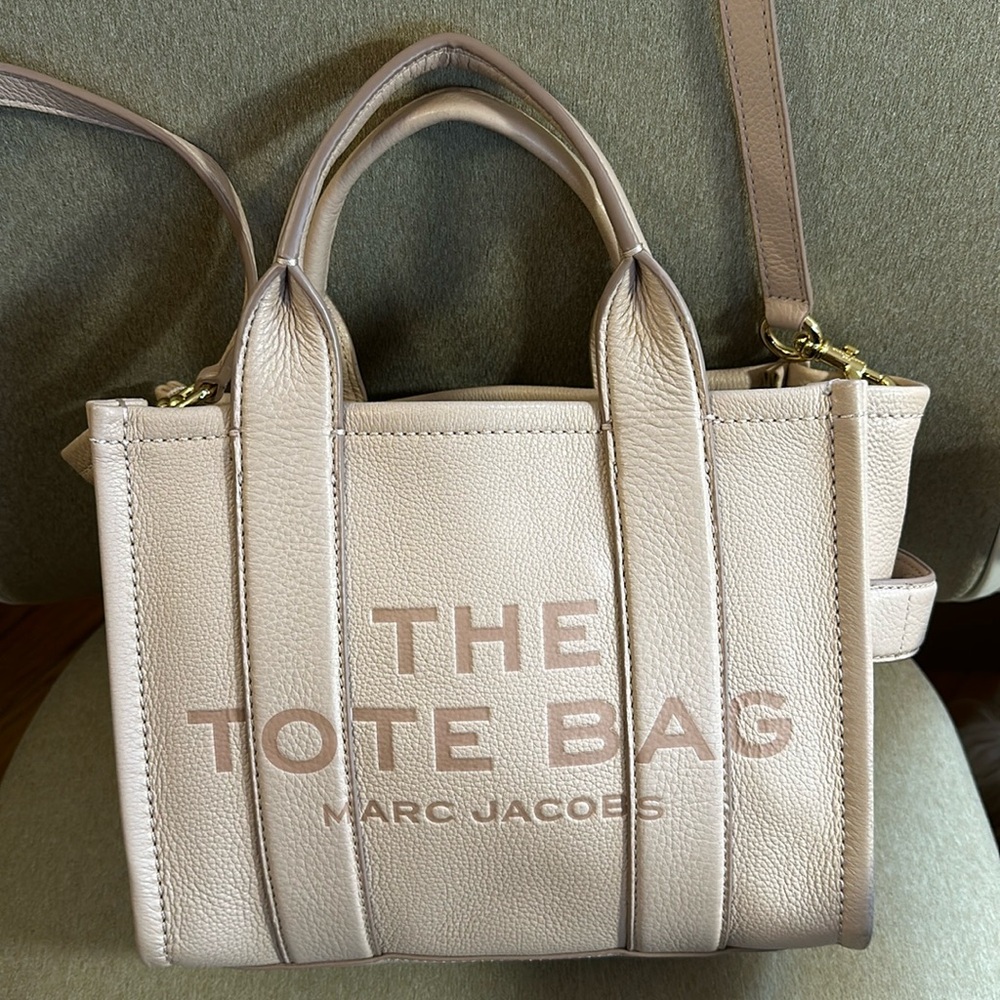 Marc Jacobs The Tote Bag The Mini Tote Bag in Rose Dust
